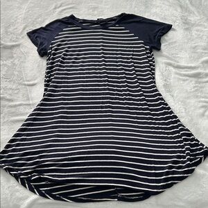 5th & Love Navy and White Striped Top